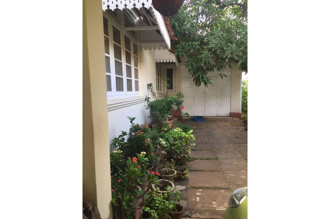 Charming Homestay By The Beach Dehiwala-Mount Lavinia Exterior foto