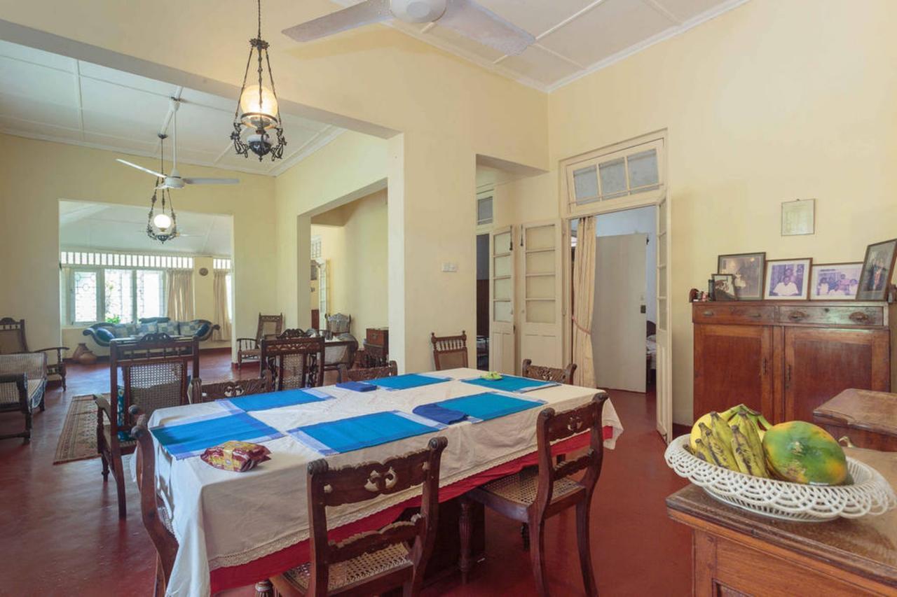 Charming Homestay By The Beach Dehiwala-Mount Lavinia Exterior foto