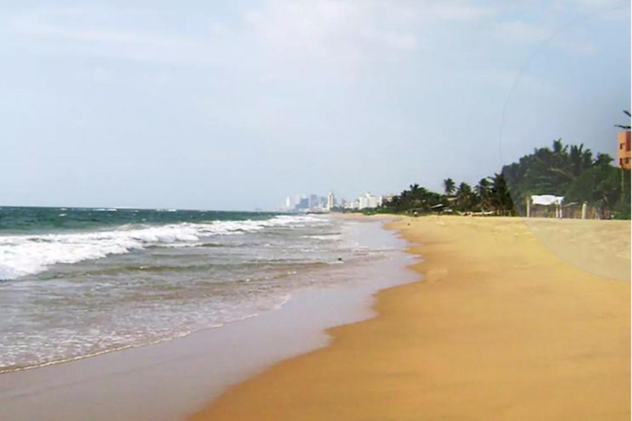 Charming Homestay By The Beach Dehiwala-Mount Lavinia Exterior foto